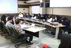 پژوهشگاه علوم غدد و متابولیسم در  آستانه روز پژوهش طرح های تحقیقاتی دانشجویان دکترای تخصصی پژوهش- محور را بررسی  کرد